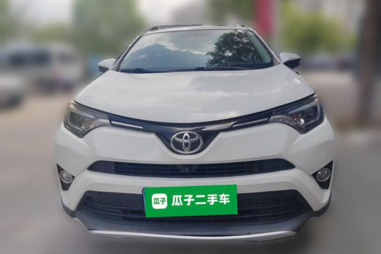 Used Toyota RAV4 2016 2.0L CVT Two-Wheel Drive Smart Edition China V Standard Exterior 1
