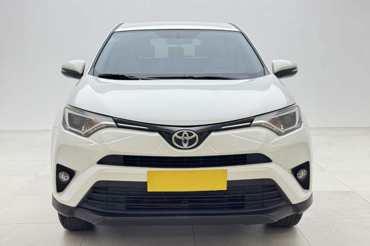 Used Toyota RAV4 2016 2.0L CVT Two-Wheel Drive Urban Edition China V Standard Exterior 1
