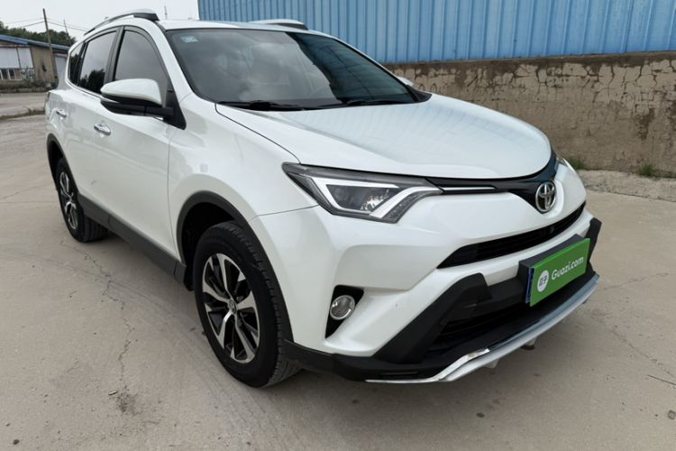 Used Toyota RAV4 2016 2.0L CVT 4x4 New Edition China V Standard Exterior 2