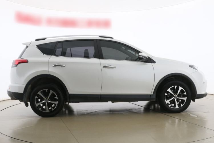 Used Toyota RAV4 2016 2.0L CVT Two-Wheel Drive Smart Edition China V Standard Exterior 3
