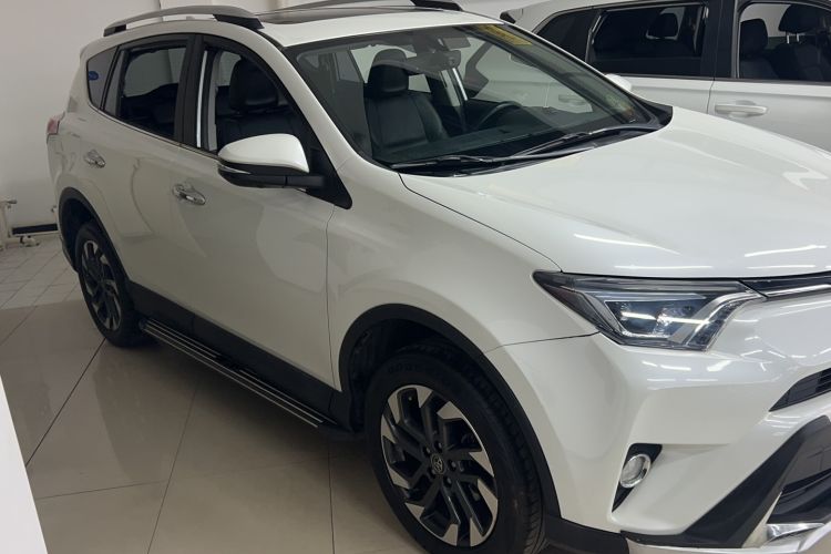 Used Toyota RAV4 2016 2.5L Automatic 4x4 Elite Edition Exterior 3