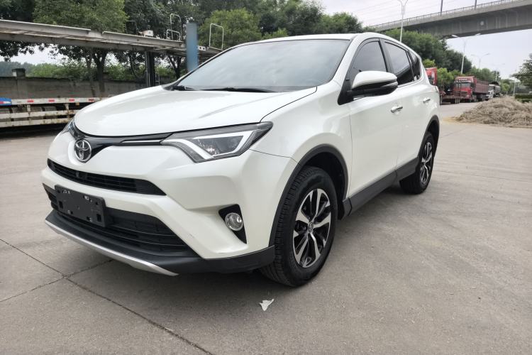 Used Toyota RAV4 2016 2.0L CVT Two-Wheel Drive Smart Edition China V Standard Exterior 3