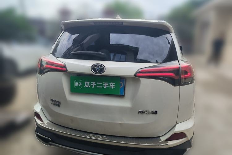 Used Toyota RAV4 2016 2.0L CVT Two-Wheel Drive Smart Edition China V Standard Exterior 4