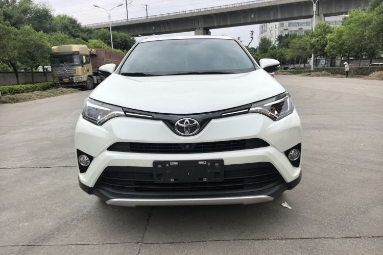Used Toyota RAV4 2016 2.0L CVT Two-Wheel Drive Smart Edition China V Standard Exterior 4