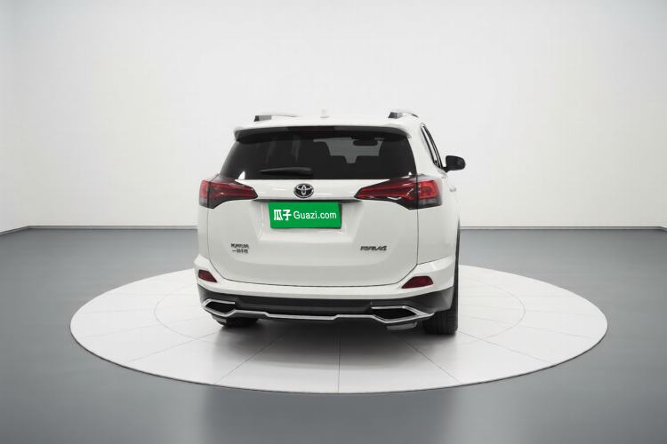 Used Toyota RAV4 2016 2.0L CVT Two-Wheel Drive Fashion Edition China V Standard Exterior 4