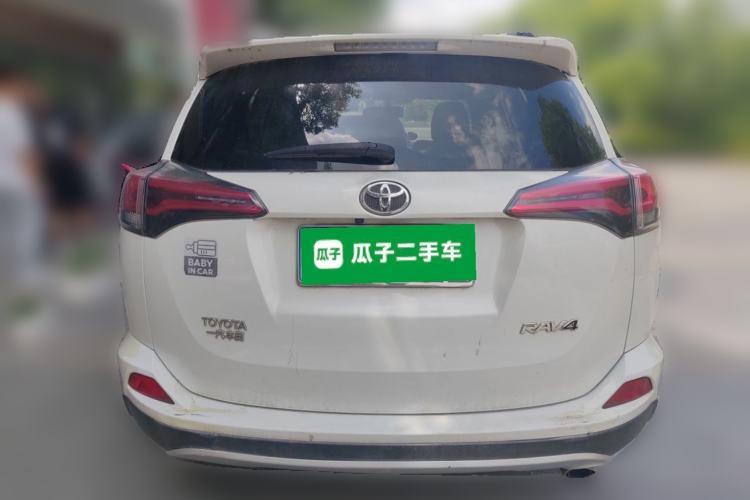 Used Toyota RAV4 2016 2.0L CVT Two-Wheel Drive Smart Edition China V Standard Exterior 4