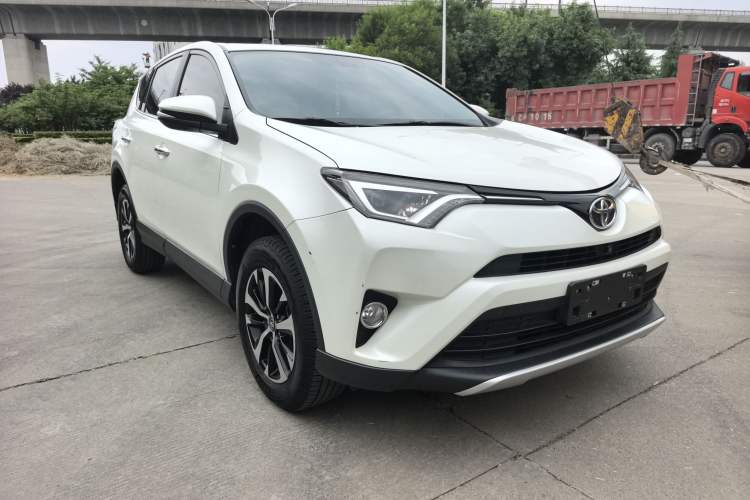 Used Toyota RAV4 2016 2.0L CVT Two-Wheel Drive Smart Edition China V Standard Exterior 5
