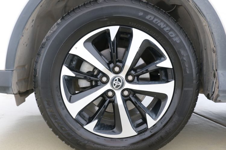 Used Toyota RAV4 2016 2.0L CVT Two-Wheel Drive Smart Edition China V Standard Exterior 8