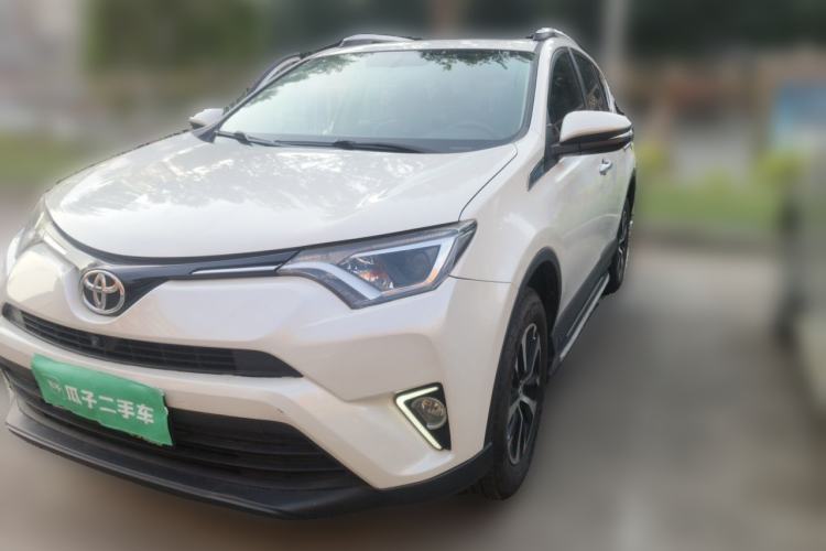 Used Toyota RAV4 2016 2.0L CVT Two-Wheel Drive Fashion Edition China V Standard Guazi used car, China used car export, Used car for sale, Used  cars, Cheapest cars for sale