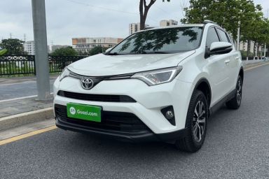Used Toyota RAV4 2016 2.0L CVT Two-Wheel Drive Urban Edition China V Standard