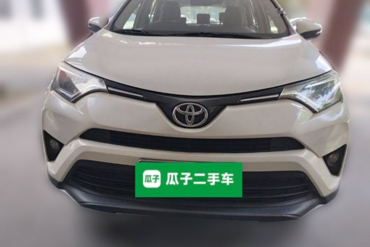 Used Toyota RAV4 2016 2.0L CVT Two-Wheel Drive Urban Edition China V Standard Front