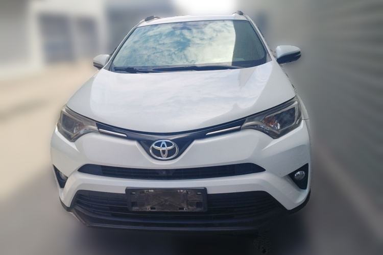 Used Toyota RAV4 2016 2.0L CVT Two-Wheel Drive Fashion Edition China V Standard Front
