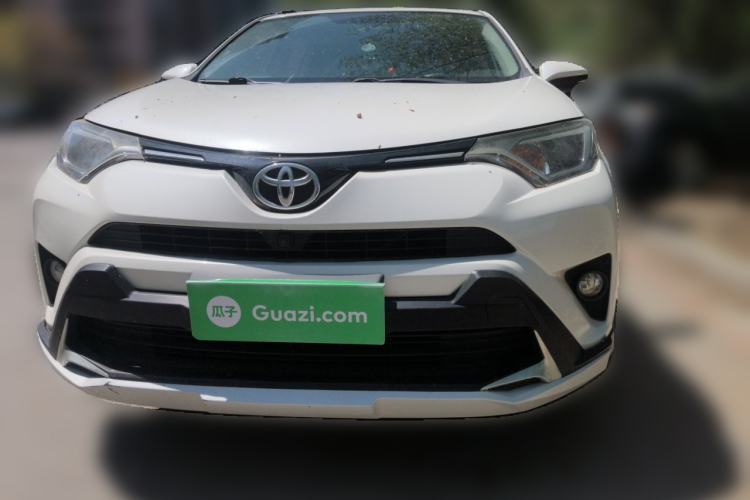 Used Toyota RAV4 2016 2.0L CVT Two-Wheel Drive Comfort Edition China V Standard Front