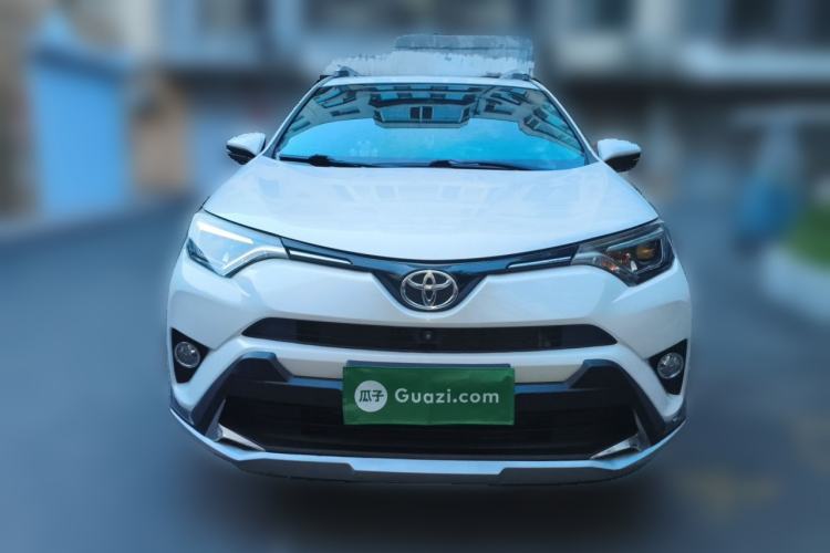 Used Toyota RAV4 2016 2.0L CVT 4x4 New Edition China V Standard Front