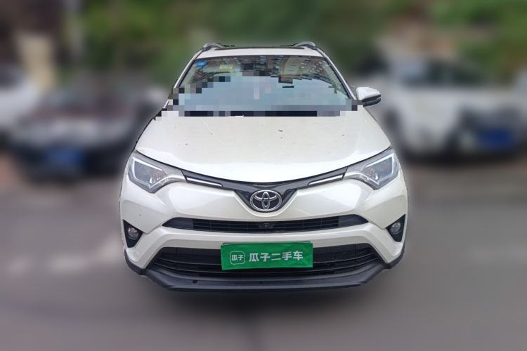 Used Toyota RAV4 2016 2.0L CVT Two-Wheel Drive Fashion Edition China V Standard Front