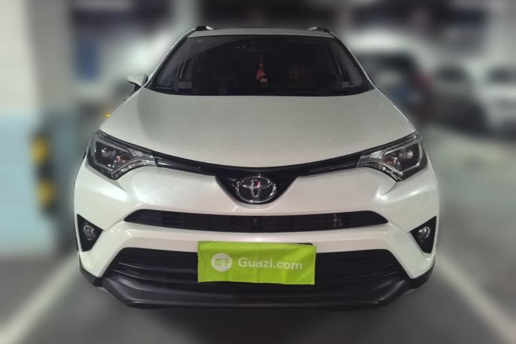 Used Toyota RAV4 2016 2.0L CVT Two-Wheel Drive Fashion Edition China V Standard Front