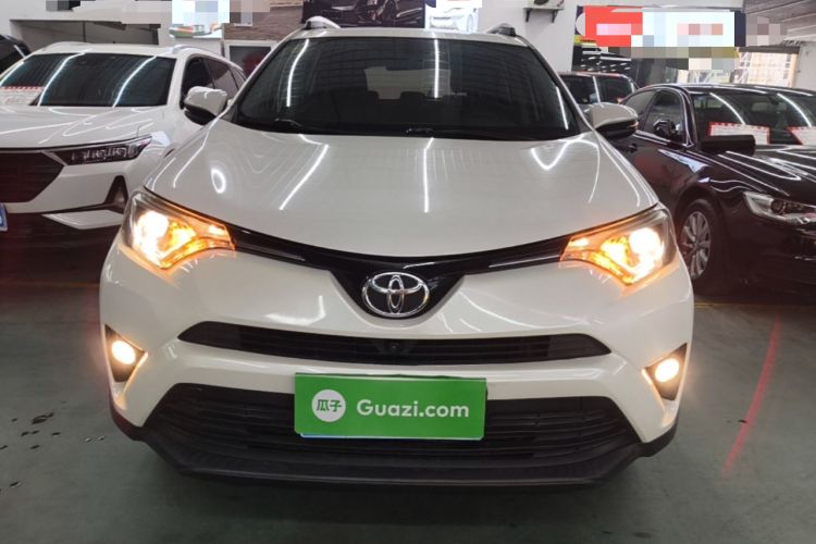 Used Toyota RAV4 2016 2.0L CVT Two-Wheel Drive Comfort Edition China V Standard Front