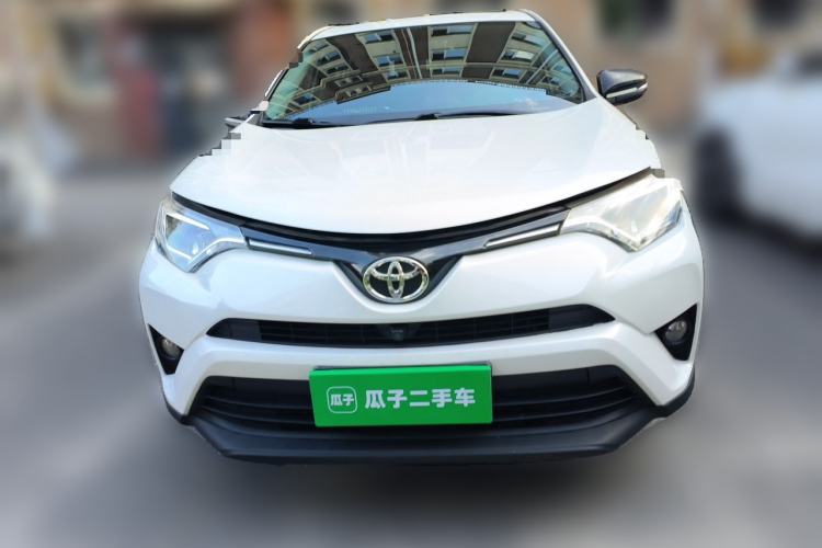 Used Toyota RAV4 2016 2.0L CVT Two-Wheel Drive Comfort Edition China V Standard Front