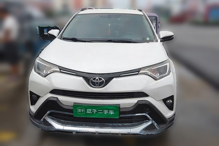 Used Toyota RAV4 2016 2.0L CVT Two-Wheel Drive Urban Edition China V Standard Front