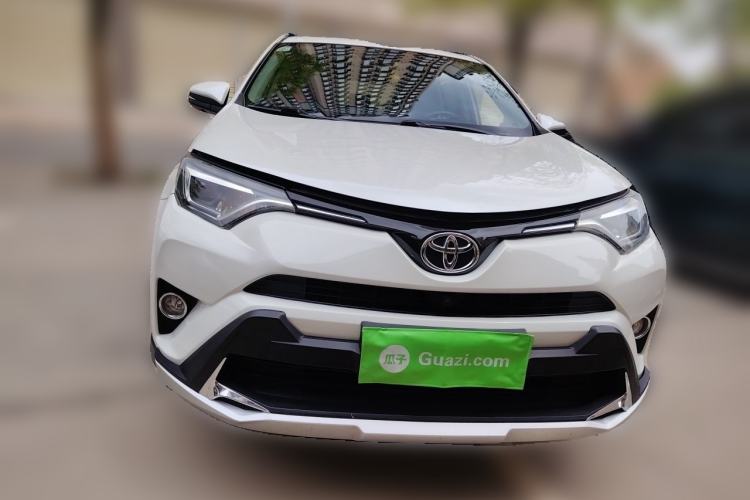 Used Toyota RAV4 2016 2.5L Automatic 4x4 Elite Edition Front