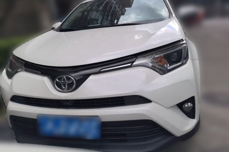 Used Toyota RAV4 2016 2.0L CVT Two-Wheel Drive Comfort Edition China V Standard Front