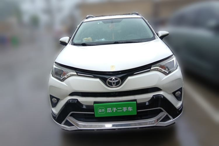 Used Toyota RAV4 2016 2.0L CVT Two-Wheel Drive Comfort Edition China V Standard Front