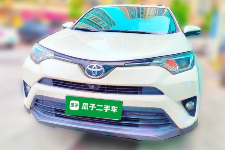 Used Toyota RAV4 2016 2.0L CVT Two-Wheel Drive Fashion Edition China V Standard Front