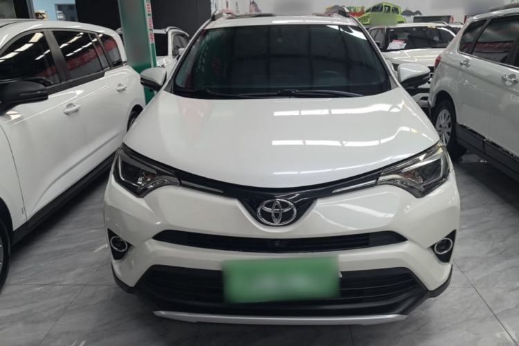 Used Toyota RAV4 2016 2.5L Automatic 4x4 Elite Edition Front