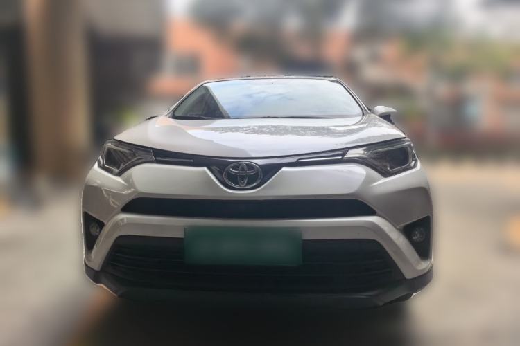 Used Toyota RAV4 2016 2.0L CVT Two-Wheel Drive Fashion Edition China V Standard Front