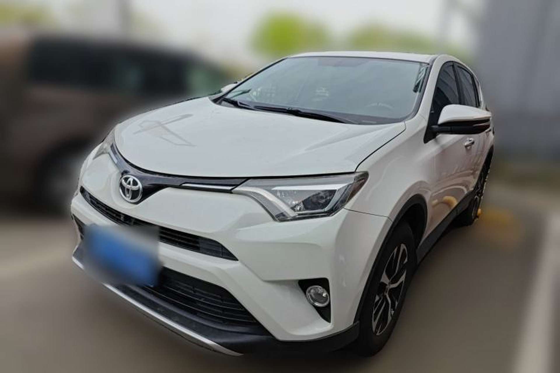 Used Toyota RAV4 2016 2.0L CVT Two-Wheel Drive Smart Edition China V Standard Front Left 45 Deg