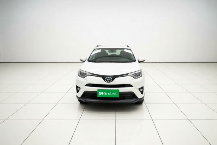 Used Toyota RAV4 2016 2.0L CVT Two-Wheel Drive Fashion Edition China V Standard Front