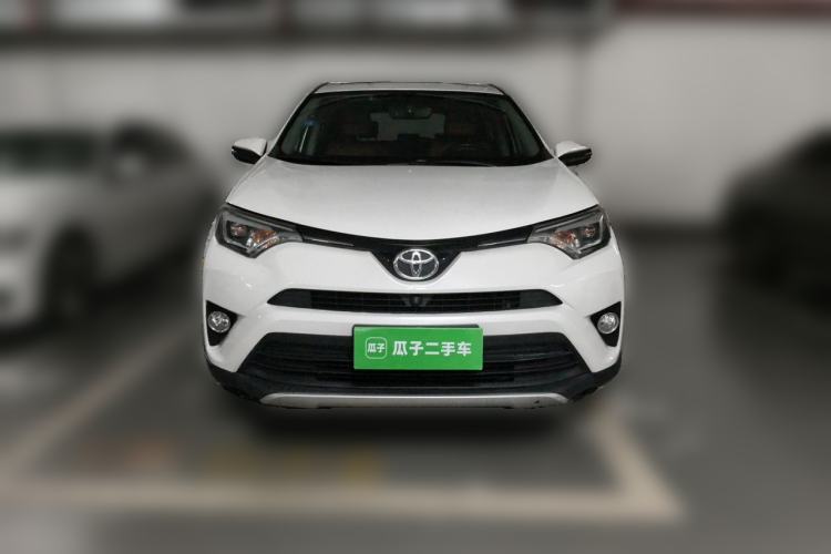 Used Toyota RAV4 2016 2.5L Automatic 4x4 Elite Edition Front