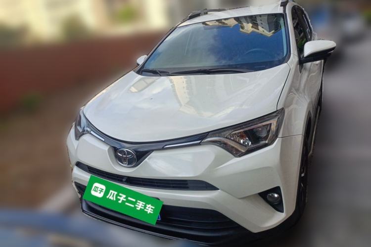 Used Toyota RAV4 2016 2.0L CVT Two-Wheel Drive Urban Edition China V Standard Front