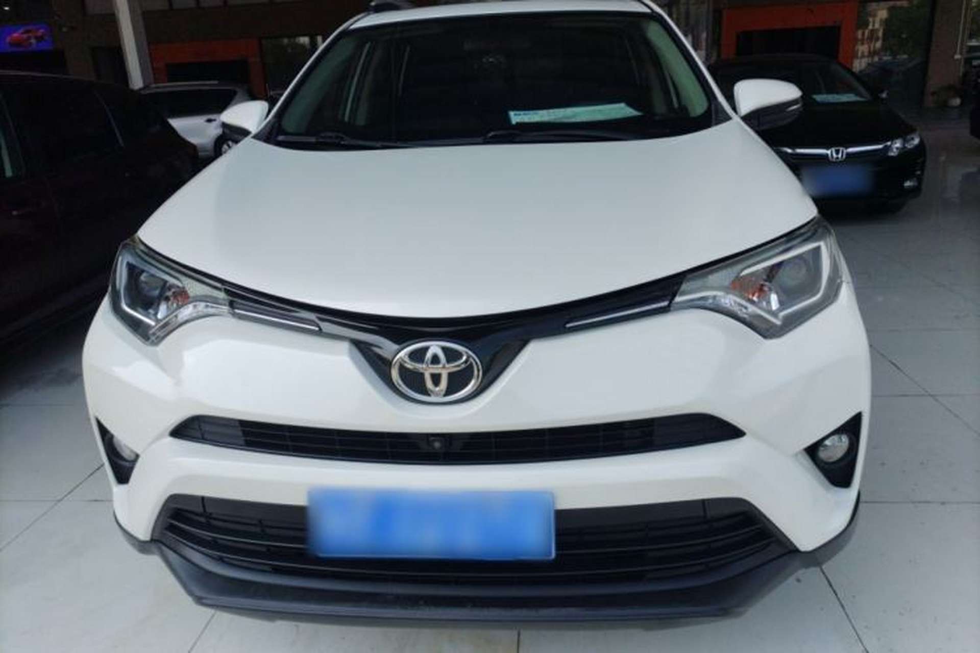 Used Toyota RAV4 2016 2.0L CVT Two-Wheel Drive Urban Edition China V Standard Front