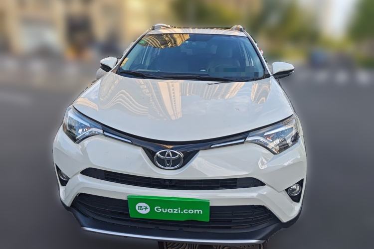 Used Toyota RAV4 2016 2.5L Automatic 4x4 Elite Edition Front