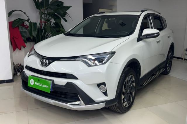 Used Toyota RAV4 2016 2.5L Automatic 4x4 Elite Edition