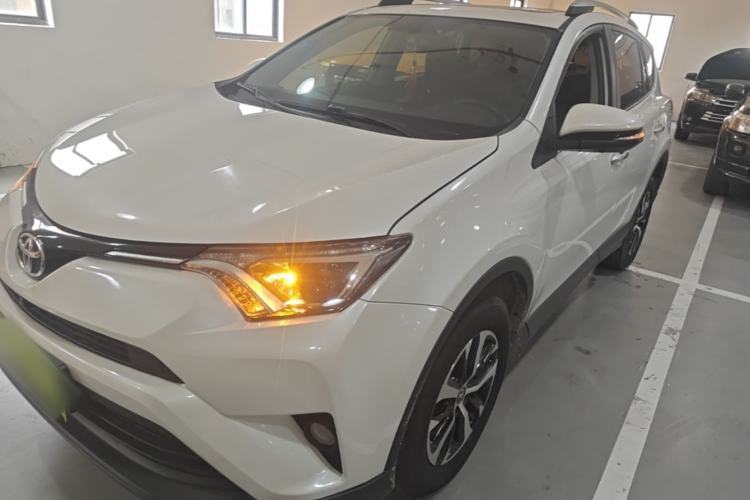 Used Toyota RAV4 2016 2.0L CVT Two-Wheel Drive Fashion Edition China V Standard Guazi used car, China used car export, Used car for sale, Used  cars, Cheapest cars for sale