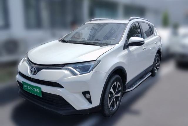 Used Toyota RAV4 2016 2.0L CVT Two-Wheel Drive Fashion Edition China V Standard