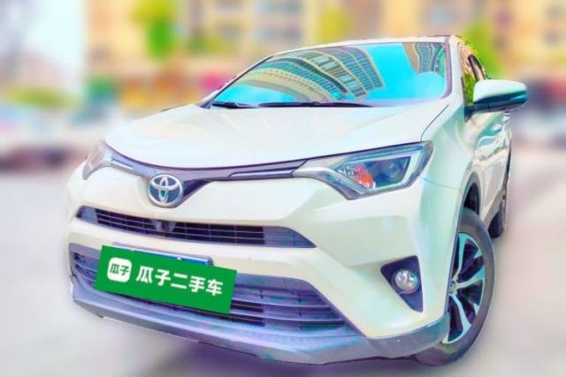 Used Toyota RAV4 2016 2.0L CVT Two-Wheel Drive Fashion Edition China V Standard