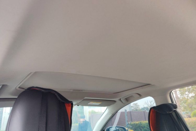Used Toyota RAV4 2016 2.0L CVT Two-Wheel Drive Fashion Edition China V Standard Headliner