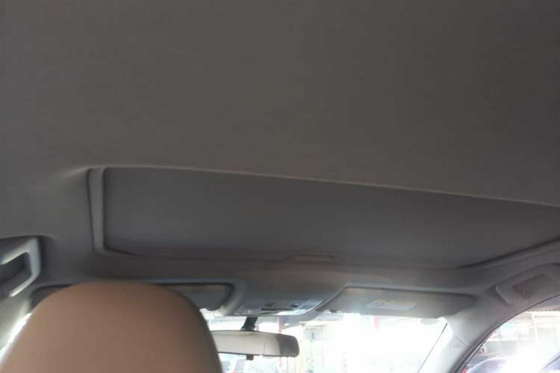 Used Toyota RAV4 2016 2.0L CVT Two-Wheel Drive Fashion Edition China V Standard Headliner