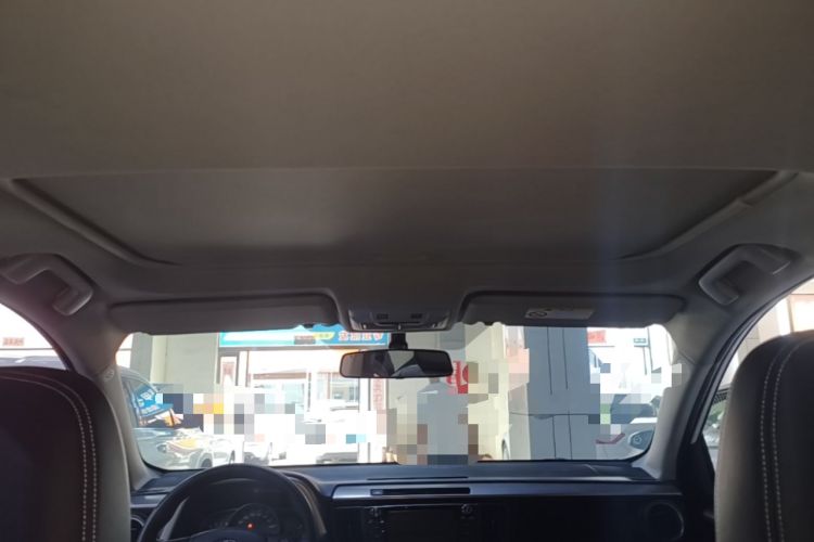 Used Toyota RAV4 2016 2.0L CVT Two-Wheel Drive Fashion Edition China V Standard Headliner