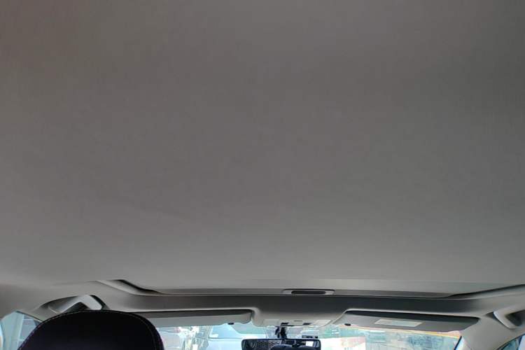 Used Toyota RAV4 2016 2.0L CVT Two-Wheel Drive Smart Edition China V Standard Headliner