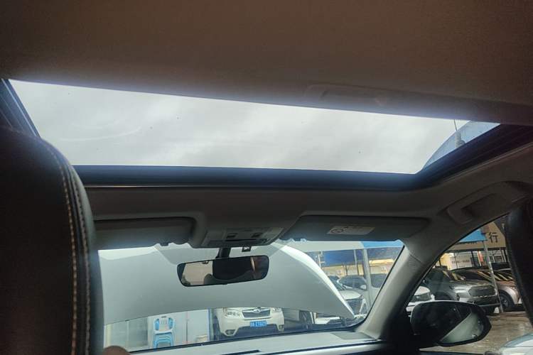 Used Toyota RAV4 2016 2.0L CVT 4x4 New Edition China V Standard Headliner