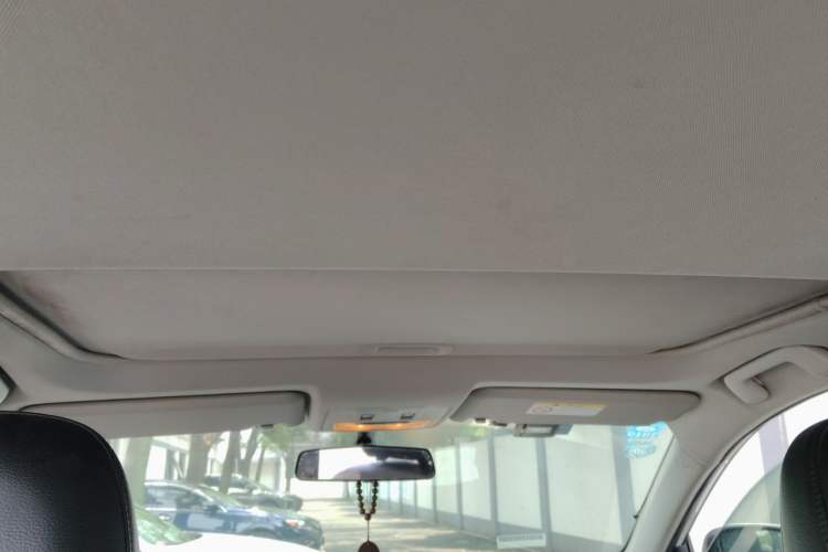 Used Toyota RAV4 2016 2.0L CVT Two-Wheel Drive Fashion Edition China V Standard Headliner