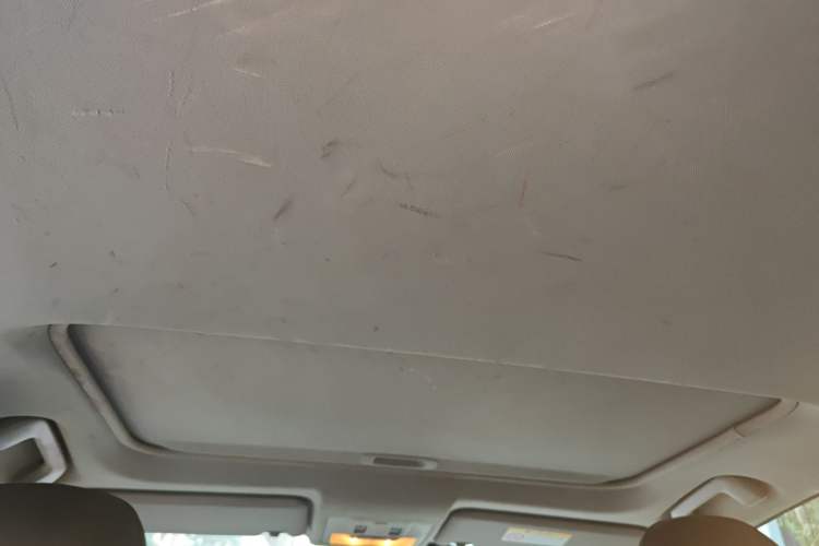 Used Toyota RAV4 2016 2.0L CVT Two-Wheel Drive Fashion Edition China V Standard Headliner