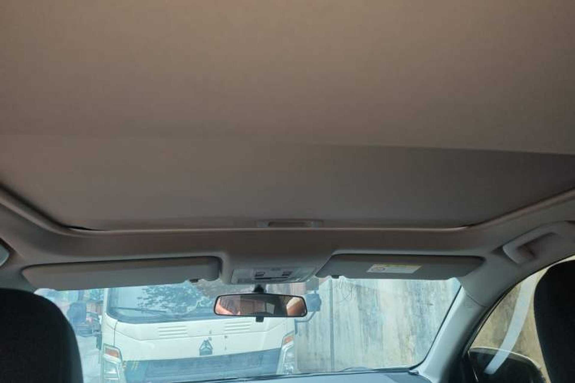 Used Toyota RAV4 2016 2.0L CVT Two-Wheel Drive Fashion Edition China V Standard Headliner
