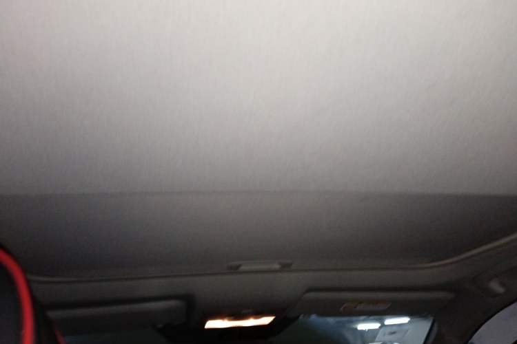 Used Toyota RAV4 2016 2.0L CVT Two-Wheel Drive Fashion Edition China V Standard Headliner