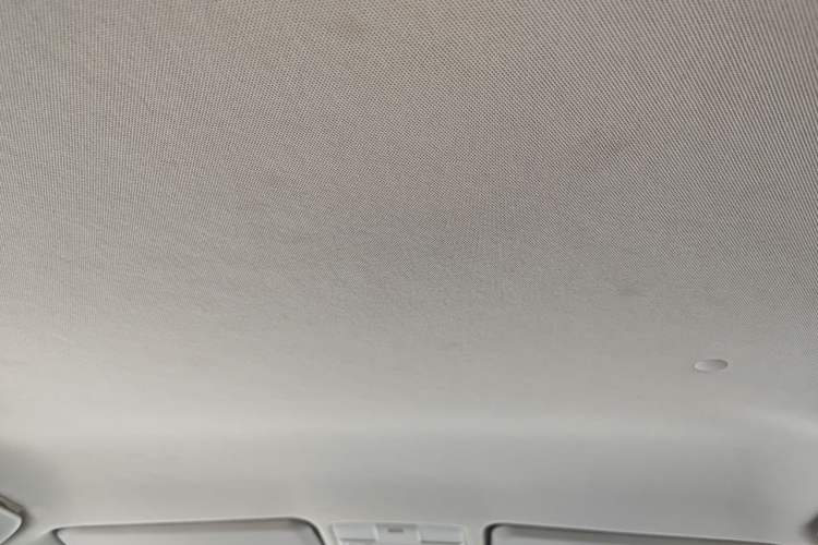 Used Toyota RAV4 2016 2.0L CVT Two-Wheel Drive Urban Edition China V Standard Headliner