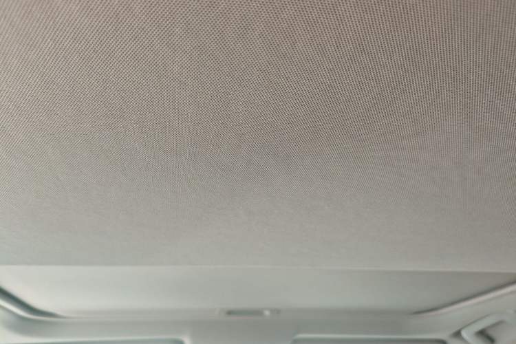 Used Toyota RAV4 2016 2.0L CVT Two-Wheel Drive Fashion Edition China V Standard Headliner